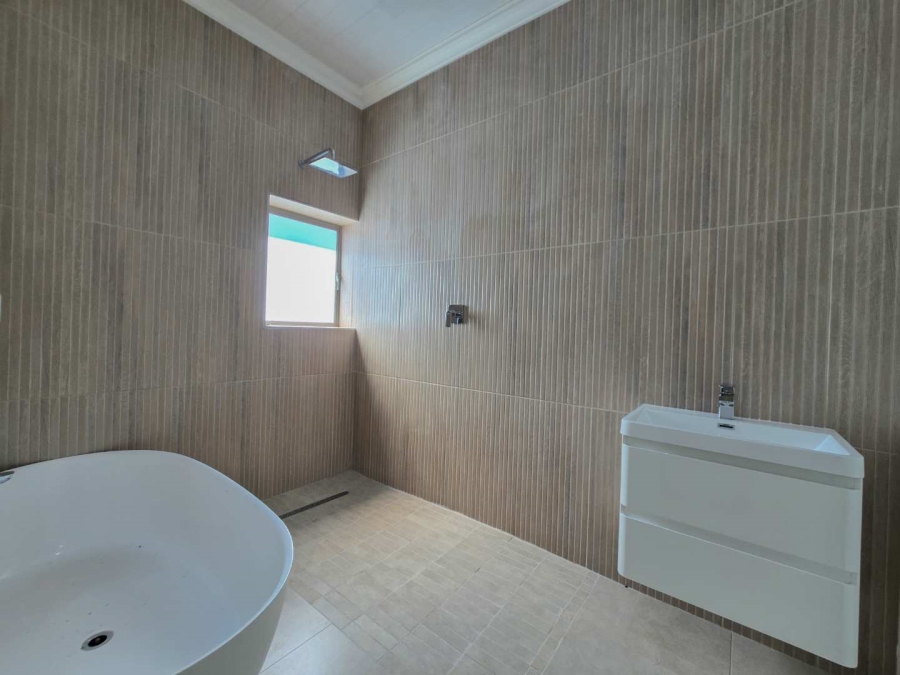 3 Bedroom Property for Sale in Stilbaai Wes Western Cape